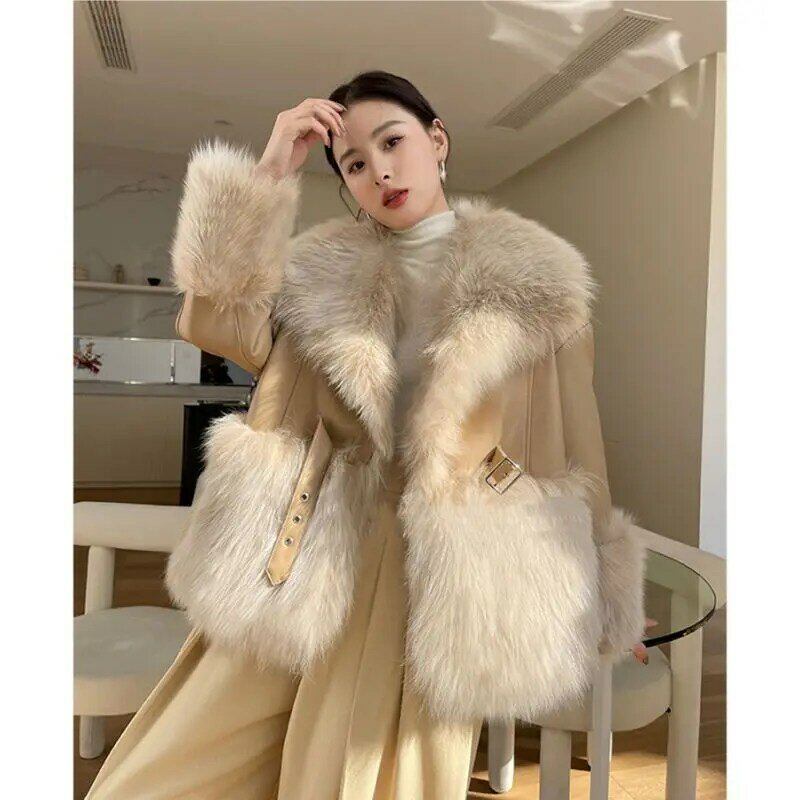 Женское зимнее пальто с подкладкой из искусственного лисьего меха, корейская мода, новинка 2023, уличная верхняя одежда, винтажное плотное Модное теплое пальто, меховое пальто