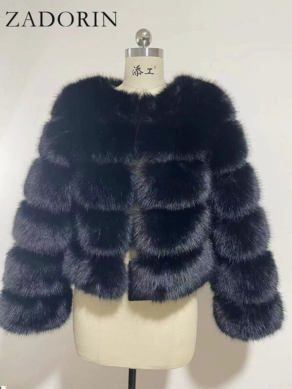 Женское зимнее пальто из искусственного лисьего меха с длинным рукавом