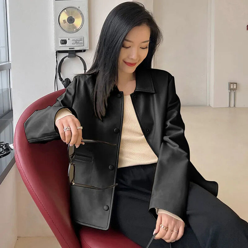 Женская короткая куртка из искусственной кожи, повседневная однобортная куртка из искусственной кожи с отложным воротником, модная свободная черная верхняя одежда, весна-осень 2023