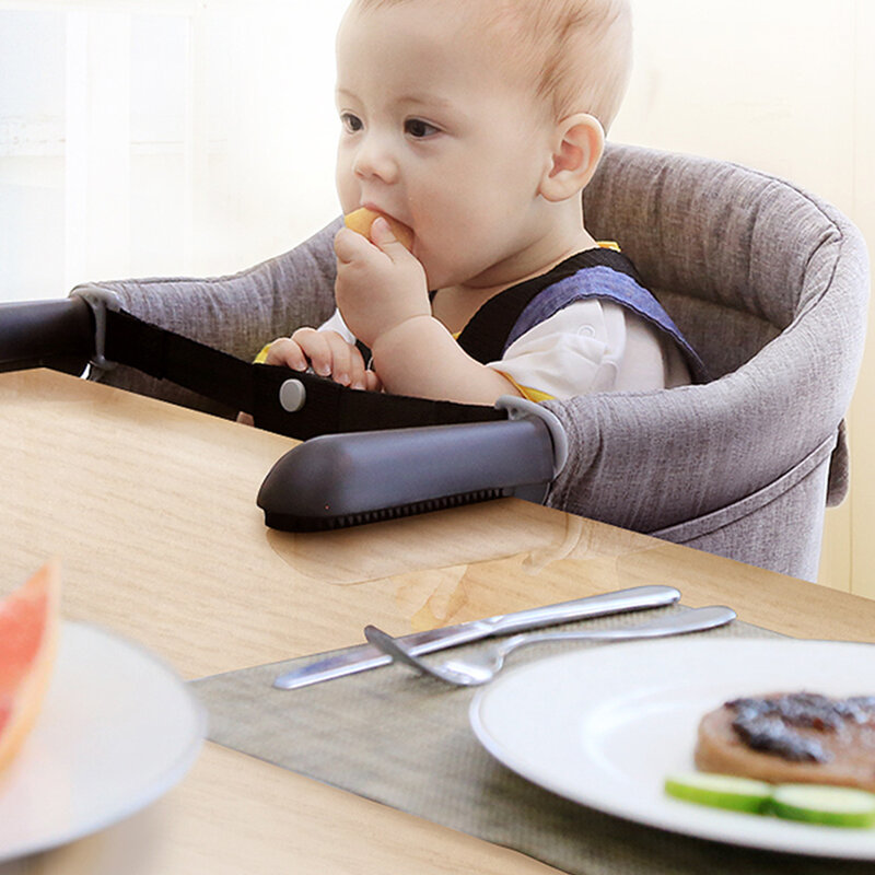 아기 식탁 및 의자 접이식 휴대용 식탁, 여행용 세척 가능 유아용 식사 좌석, 안전 벨트 포함