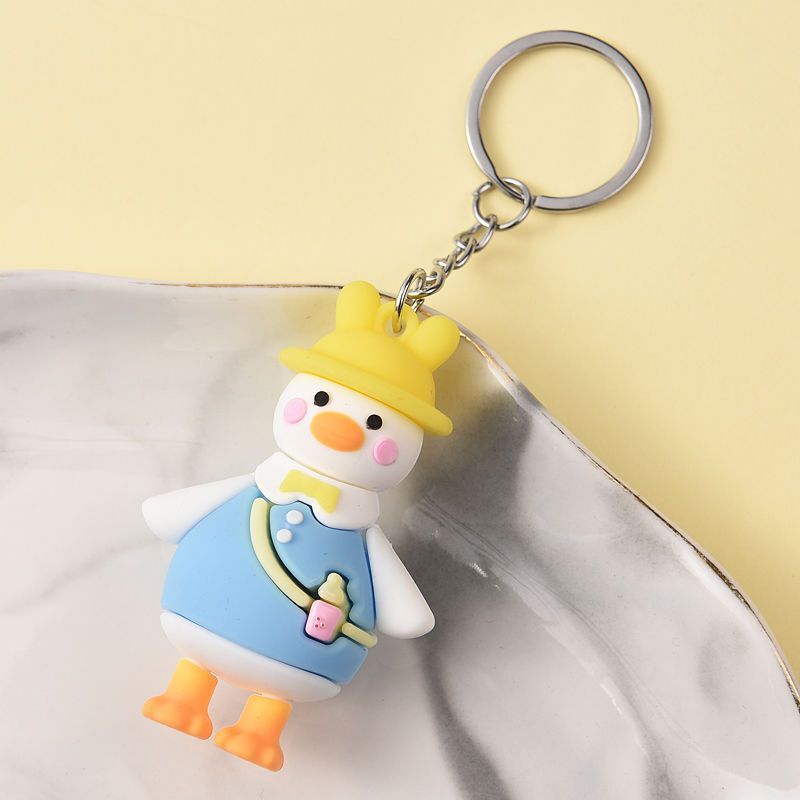 Gantungan kunci bebek bepergian lucu, tas sekolah silikon bebek kuning kecil cantik Aksesori kunci trendi hadiah taman kanak-kanak