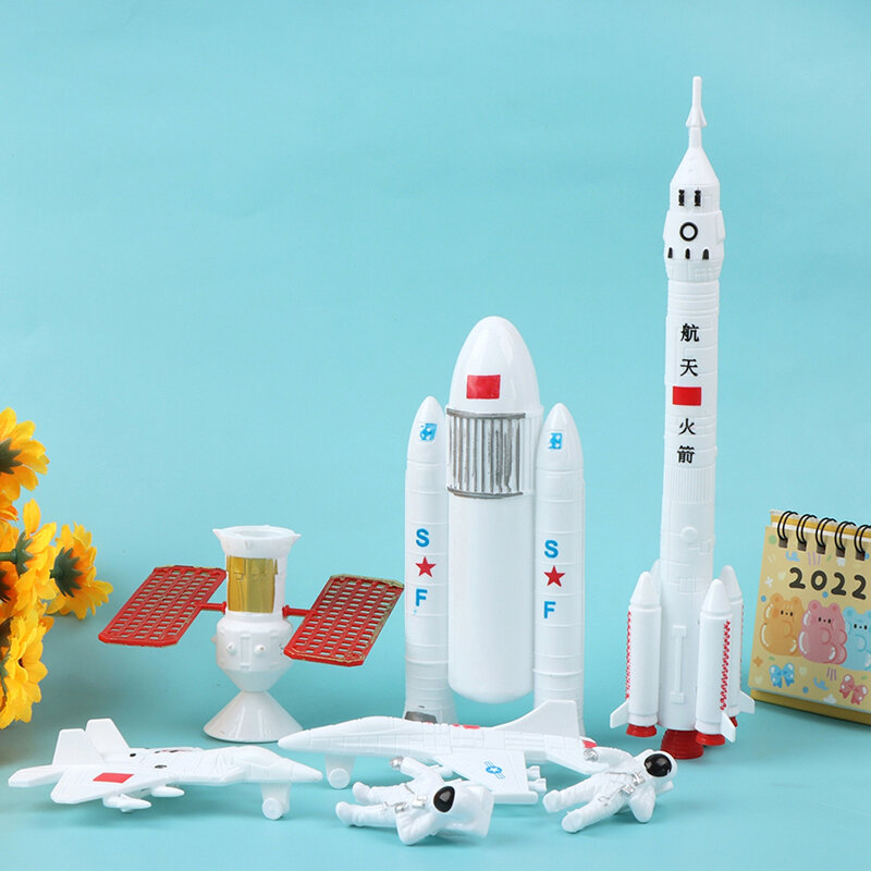 スペースシリーズ衛星ロケット玩具、宇宙飛行士モデル、ケーキの装飾、飛行機、1セット