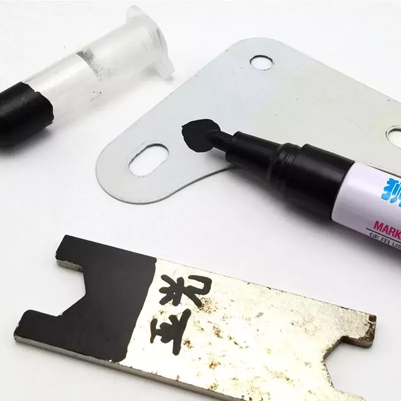 Penna per vernice opaca da 1MM/2MM/5MM penna opaca nero grigio bianco Hardware in metallo penna per riparazione di colori impermeabile penna per marcatura industriale