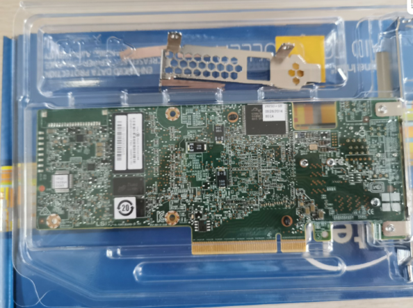 RAID Expander RS3MC044 SAS/SATA PCIe 8-Port 4-Internal 4-Eksternal