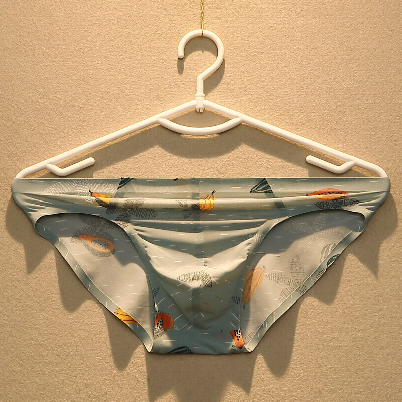 Roupa interior de seda gelada masculina, calça triangular sem traceless, desenho animado respirável jovem, shorts e shorts finos para meninos