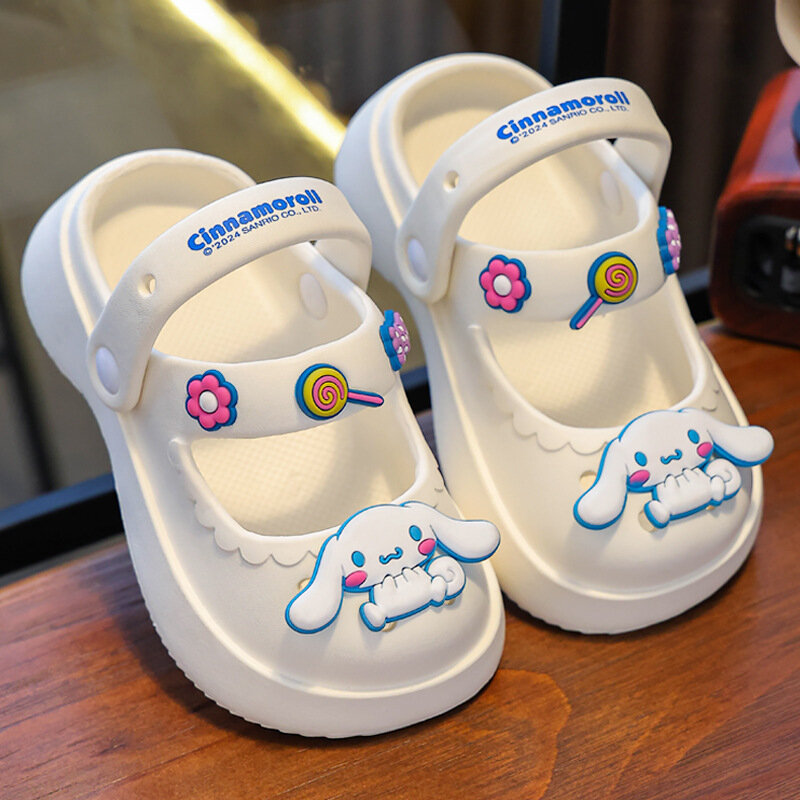 Sanrio Cinnamonll รองเท้าแตะสำหรับเด็ก, รองเท้าแฟชั่นสตรีลายการ์ตูนกลางแจ้งในบ้านกันลื่น