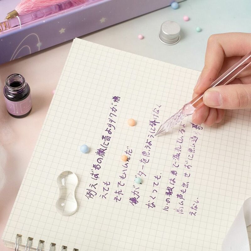 Per la firma di scrittura disegno penna Glitter scatola regalo cancelleria per studenti Set di penne a immersione con penna in cristallo di inchiostro con nappe