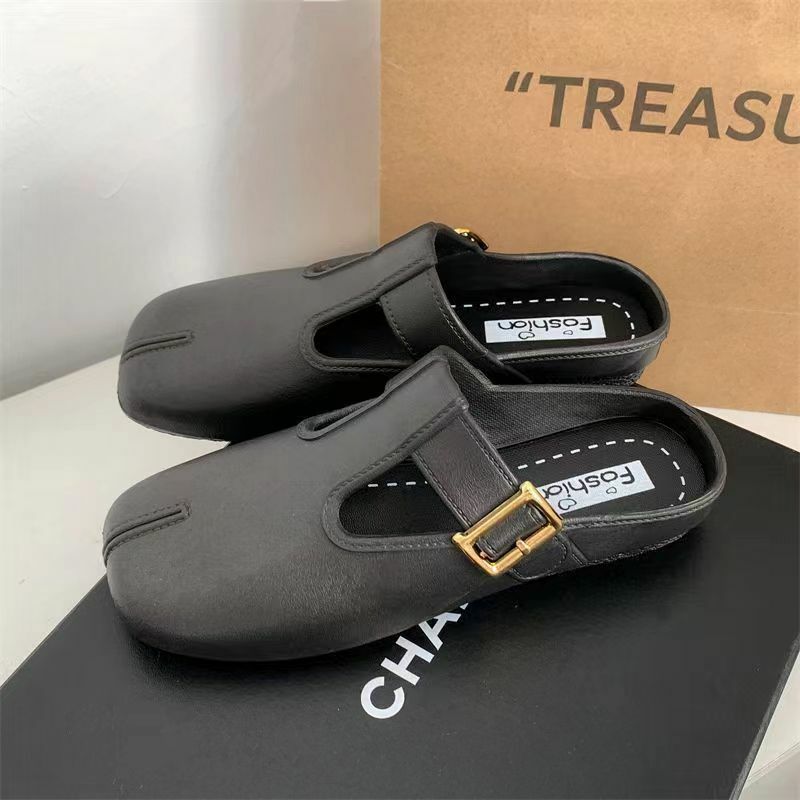 New Women's Summer Baotou Flat Sole Slipper Free Shipping Soft Sole Non Slip Waterproof Outdoor Beach Slippers Home Slippers