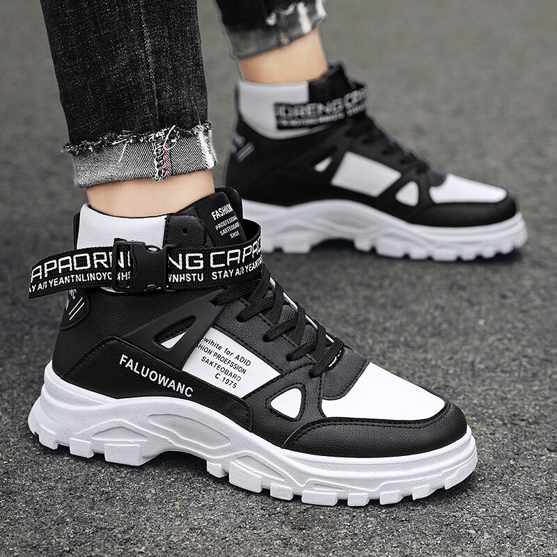 2023 new fashion boots men's high-top British trend all-match Korean version sports leisure breathable mid-top tooling boots