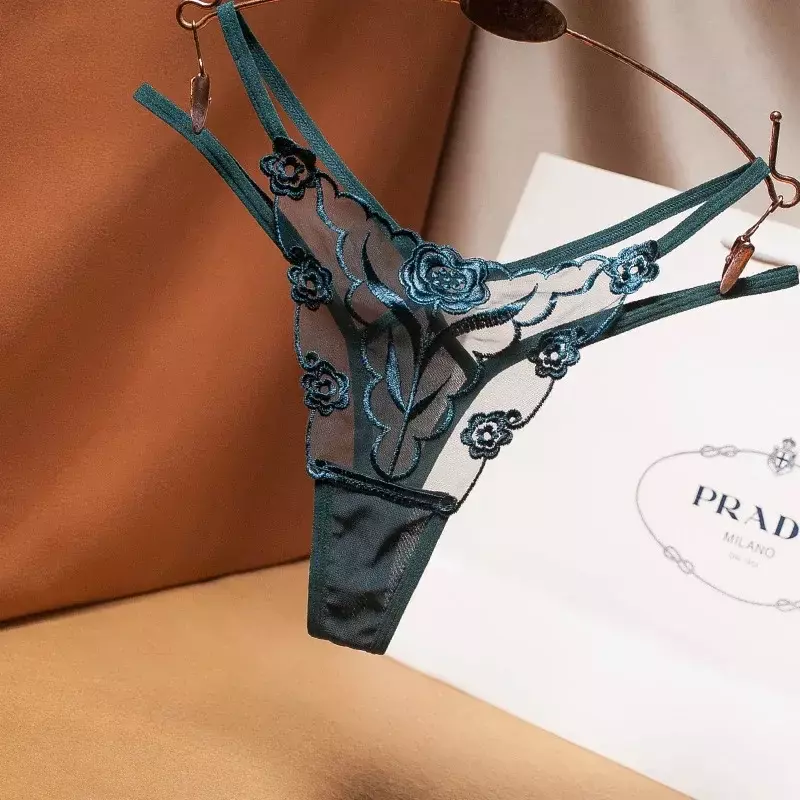 Europäischer und amerikanischer sexy bestickter Damen string mit transparentem Netz und dünnen Trägern, der nahtlose Unterwäsche lockt