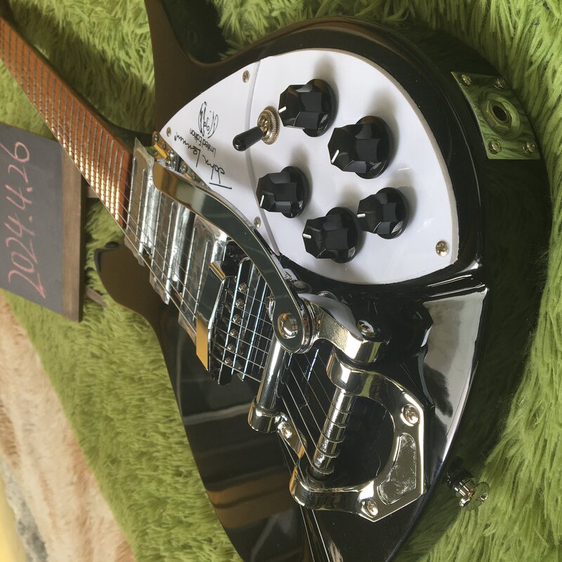 Darmowa wysyłka 6 strun czarna gitara elektryczna 325 gitara na stanie zamówienie natychmiast gitary mahoniowe ciało guitarra