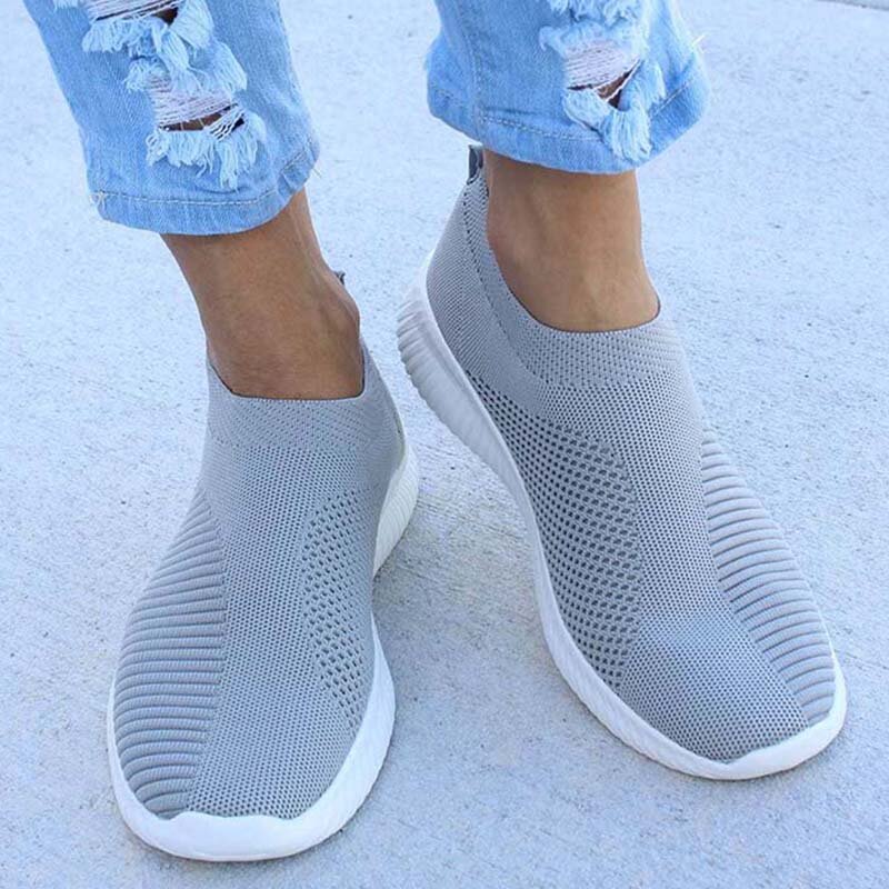 Women's Sneakers Casual Shoes 2024 New Fashion Breathable Solid Color Women Sneakers Slip On Sock Shoes Women Ladies Flat Shoes