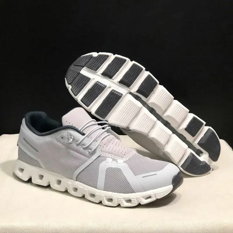 Zapatillas de correr para hombre y mujer, zapatos de diseño con plataforma, absorción de impactos, color negro, blanco y gris