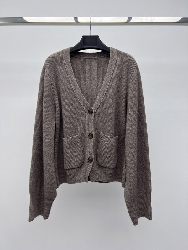 Pakaian wanita klasik, pakaian sweater wol kerah V besar single-breasted pinggang 225