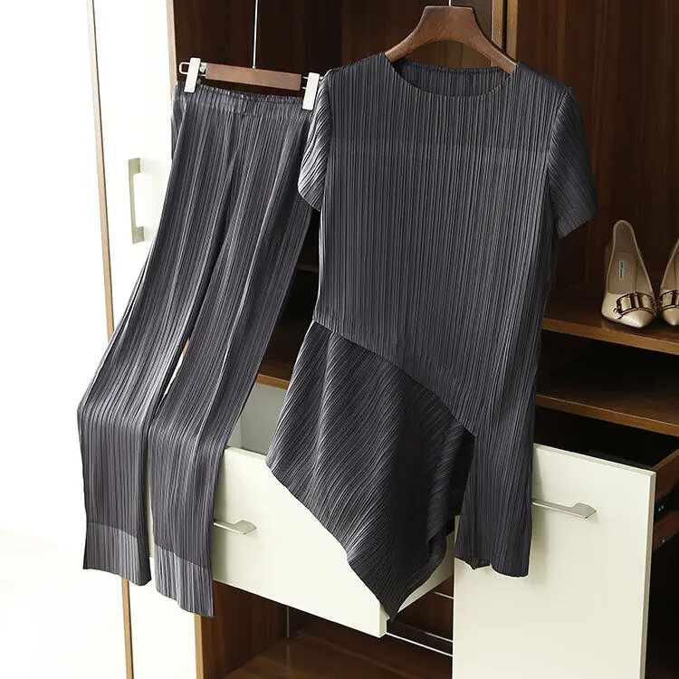 New Loungewear Women Pleated Shorts Sleeve Pants Two-piece Outfits Set Summer Round Neck Loose Chic Home Suit Pajamas for Women
