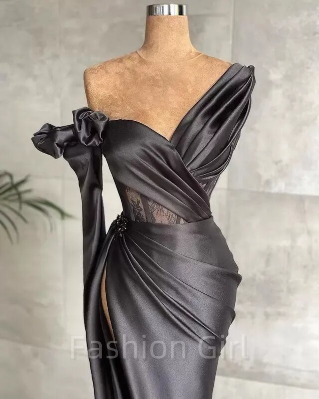 Charmante schwarze Scheide Abendkleider eine Schulter Satin Abschluss ball Party kleider Frauen sexy Seite geteilt lange besondere Anlass Kleid