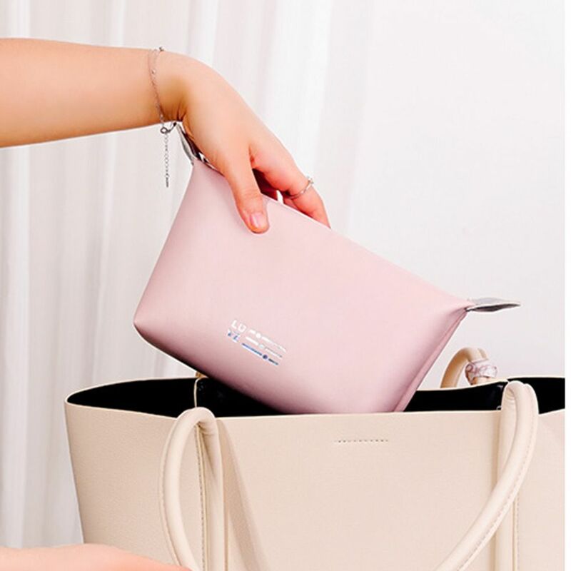 Borsa Color crema Wash Pouch borse per il trucco di grande capacità borse per la conservazione coreane Organizer da viaggio borsa da toilette per donna borsa per cosmetici in PU