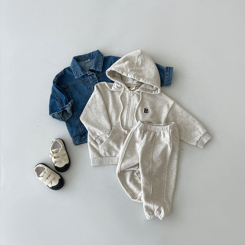 Conjunto de joggers coreanos para niños, chaqueta de entrenamiento para bebés, Sudadera con capucha y pantalones de chándal elásticos, chándal con cremallera completa para niños de 1 a 5 años