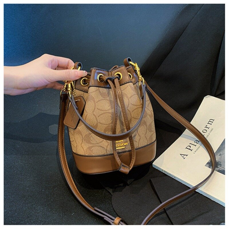Single Shoulder Bags Woman's Large Capacity Simple Bucket Bag Classic Fashion Letter Printing Crossbody Bag Shopping Handbags