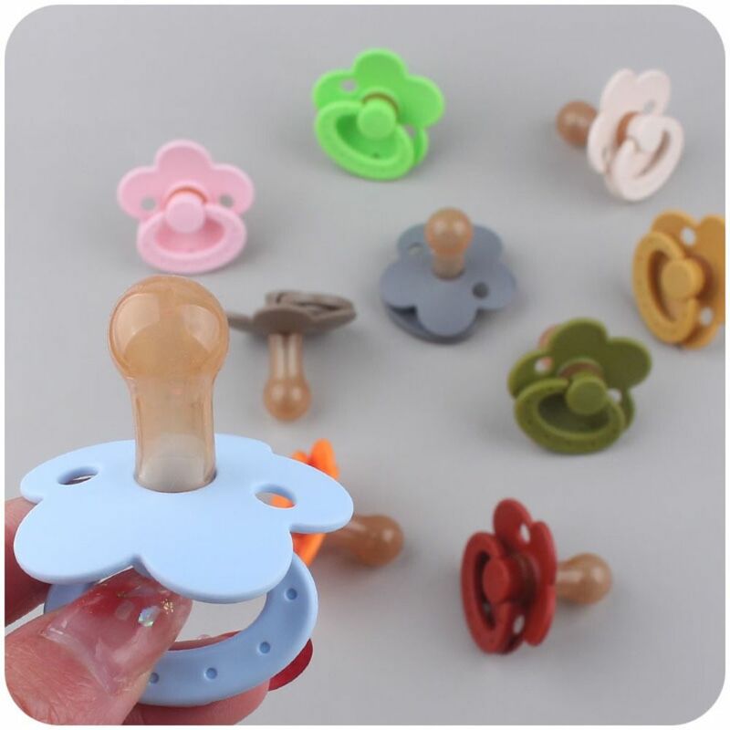 1pcs Baby Newborn Soft Food Silicone Nipple Infant Safe Flower Shape Nipples Toddler Pacifier Kids Teether Toy For Boy And Girls