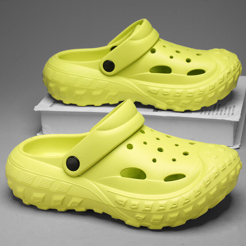 Zapatillas de verano para hombre, zuecos de suela gruesa a la moda para jardín, sandalias de playa para interiores, zapatillas deportivas informales negras, 2024