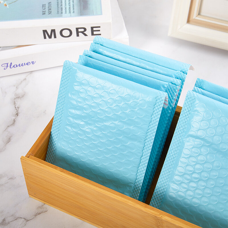 10ชิ้นถุงไปรษณีย์ฟองน้ำสีฟ้าอ่อนซองจดหมายแบบแพลลิ่งปิดด้วยตนเองถุงบับเบิ้ลขนาดเล็กสำหรับธุรกิจ
