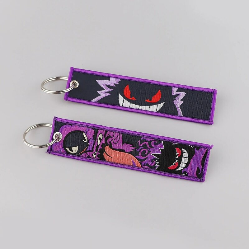 Llaveros de etiqueta bordada para hombres y mujeres, llavero de Anime japonés, accesorios de joyería de moda novedosos