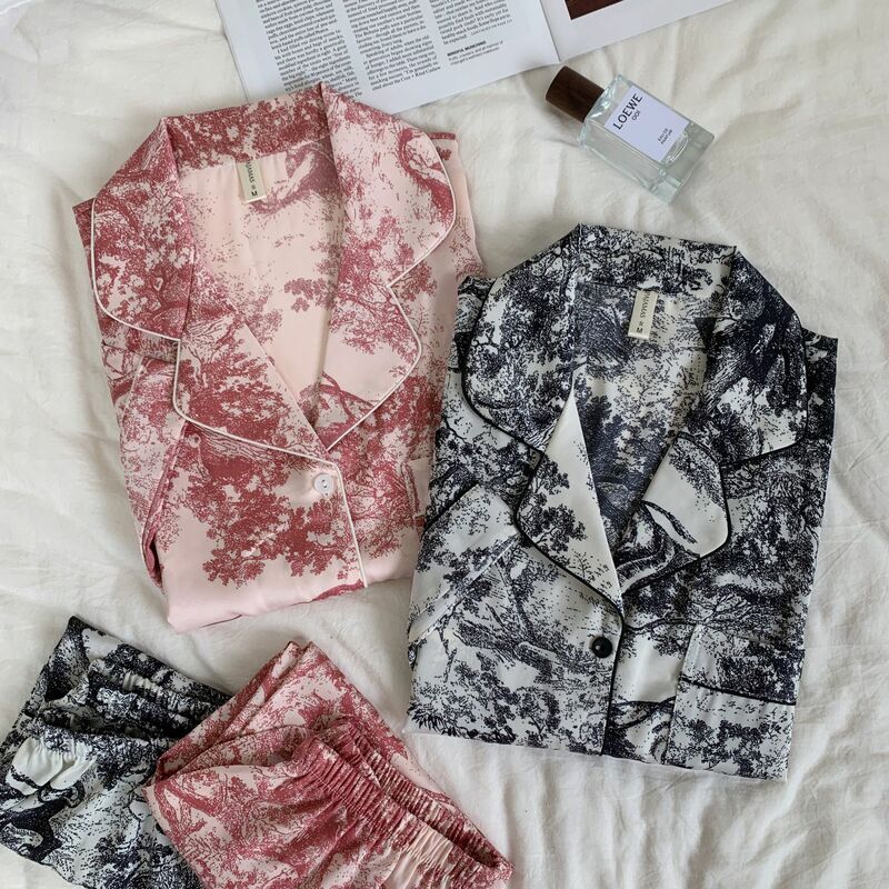Conjunto de pijamas tigre-da-selva feminino, shorts de manga curta, seda fina, tecido lapela, terno casual para roupas domésticas, atacado, novo