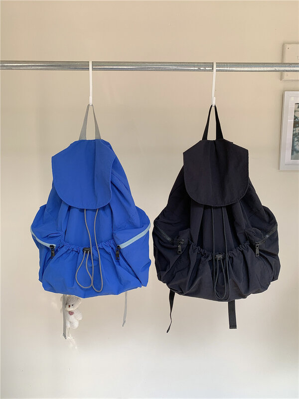 Neue Rucksack Nylon Stoff Umhängetaschen für Frauen Mode Licht große Kapazität lässig Schult asche Designer Luxus einfarbig
