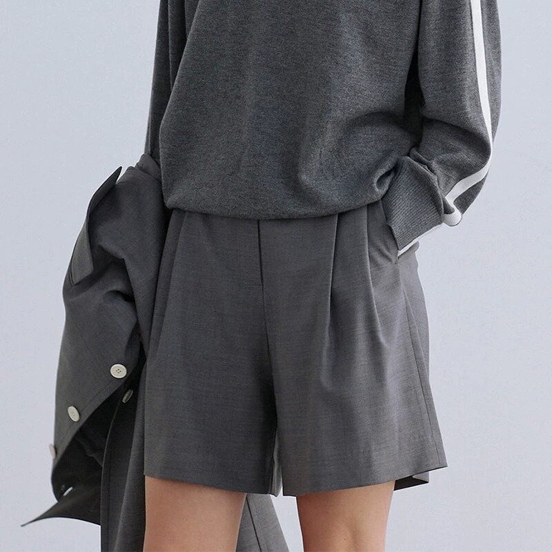 Calções femininas com design de bolso médio cintura, calças de cor sólida, soltas e frias, calças curtas de verão, marca R0W, novo, 2023