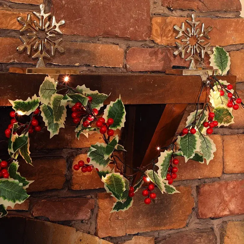 Guirnalda de Navidad con luz Artificial, hojas de acebo, baya roja, hiedra, vid, corona de ratán para adorno de árbol de Navidad, decoraciones para el hogar, 2M