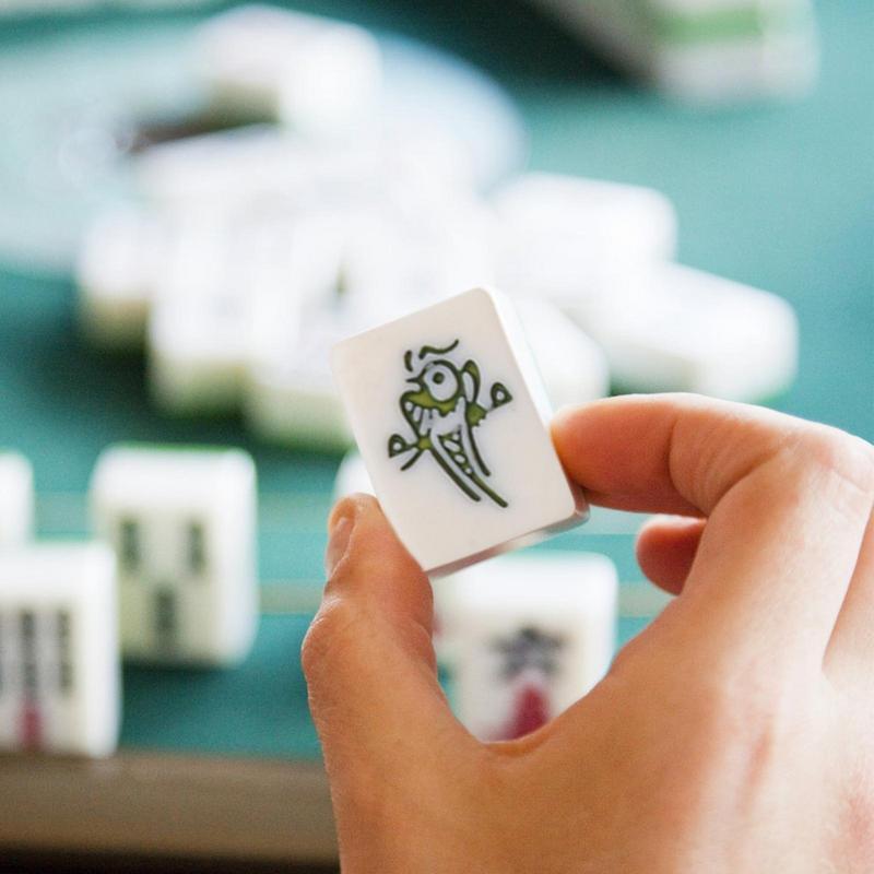 Mini tuiles de Mahjong en mélamine, jeu de société traditionnel chinois avec dés, amusant, pour fête en famille, 144 pièces
