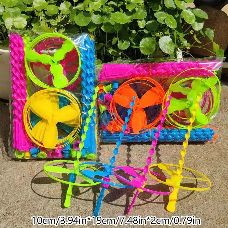 5pcs uppy Flying Busters Helicopters Outdoor Bamboo Dragonfly Пластиковая ручка Classic Toys Party Favors [Случайный цвет]