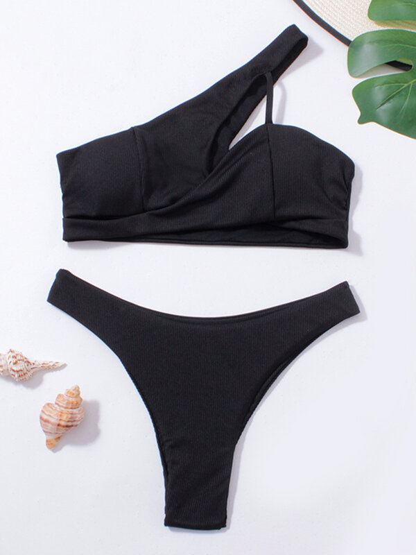 Conjunto de Bikini de un hombro para mujer, bañador con Tanga, traje de baño liso acolchado, ropa de playa Sexy para verano, 2024