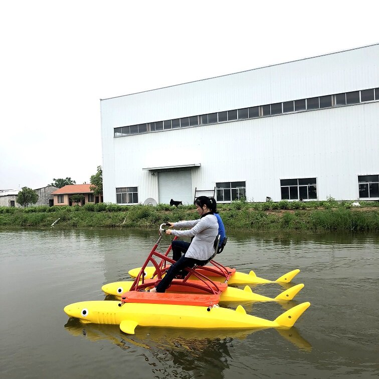 Barco Pedal Tubarão LLDPE para Adultos, Bicicleta a Água, Equipamento para Água, Plástico