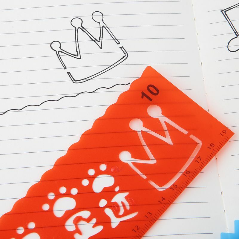 12ชิ้นเด็กการ์ตูนวาดแม่พิมพ์ไม้บรรทัดพลาสติกเด็กจิตรกรรมS Tencils DIY Pa Dropship