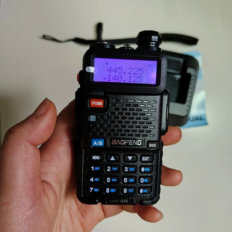 Baofeng UV5R Walkie Talkie High Power 8W walkie talkie long range Radio Comumicador Dual Band Portable Two Way CB Radio Wireless