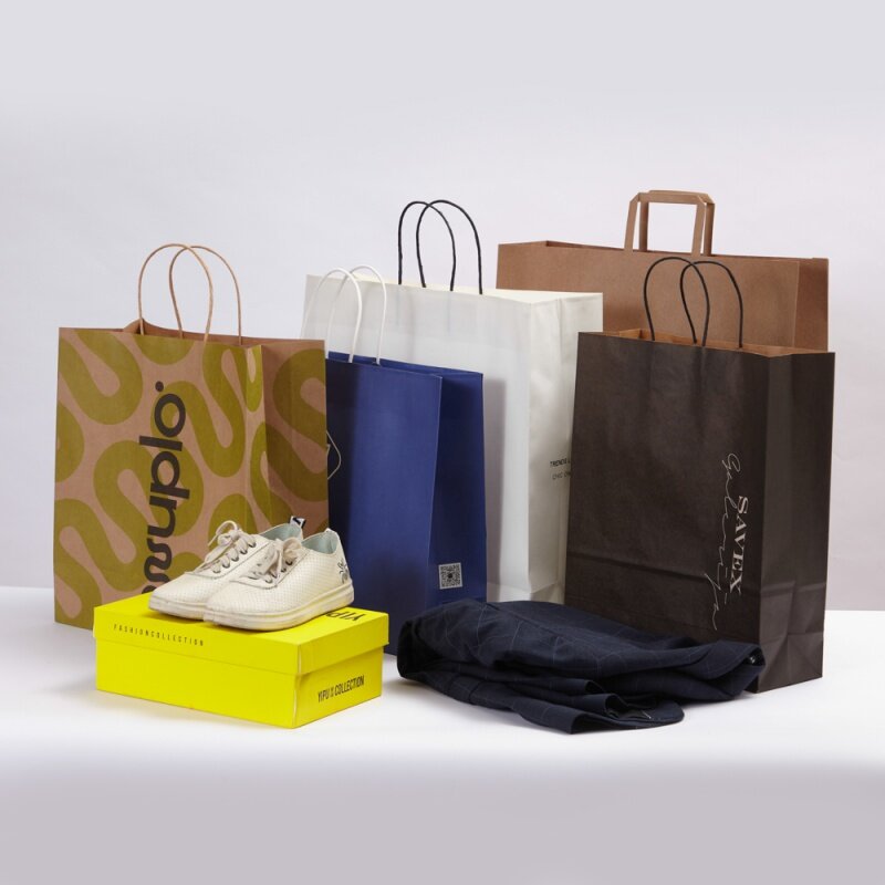 Kunden spezifisches Produkt 、 kunden spezifisches Luxus handwerk braun weiß Verpackung bolsa de papel bedruckte Einkaufstasche Kraft papiertüten