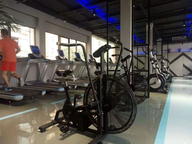 Nieuwe Commerciële Indoor Bike Trainer Gym Fitness Cardio Machine Fan Fiets Oefen Airbike Seat Air Bike