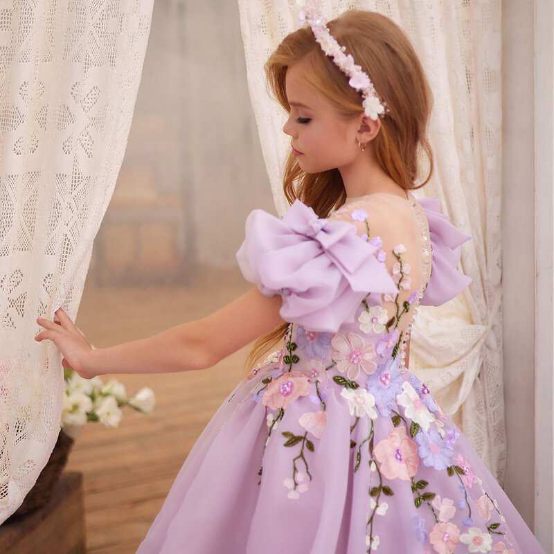 Vestido de niña de flores púrpuras para boda, apliques de manga corta, tul hinchado con lazo, vestidos de fiesta de primer cumpleaños eucarista para niños