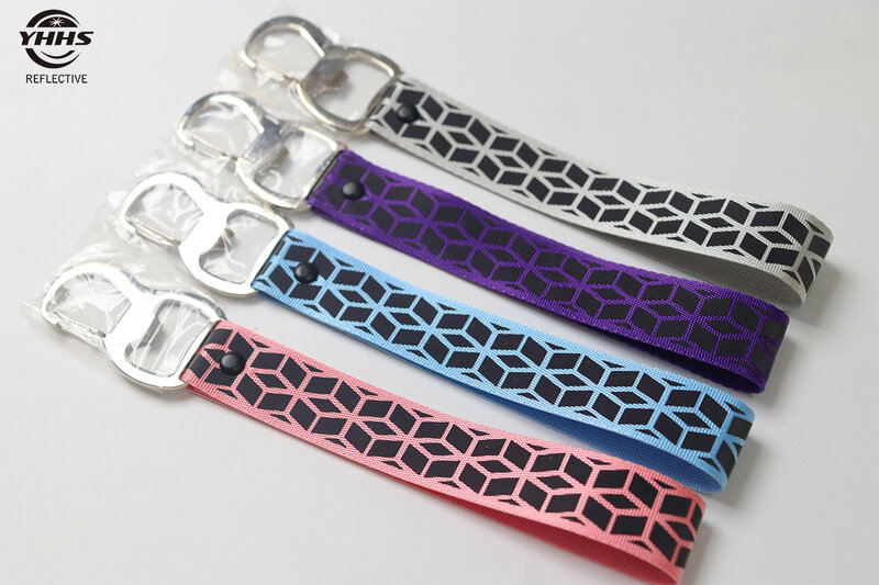 Black Multifunctional High Visibility Keychains Rainbow Reflective Beer Buckle for Travel Safety Practical Pendant