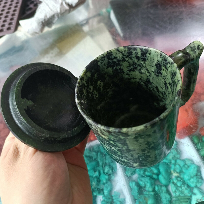 Giada tibetana naturale medicina re pietra Master Cup assistenza sanitaria tazza da tè giada naturale colore casuale