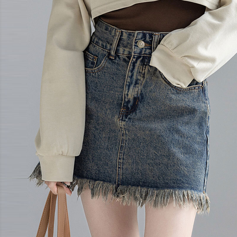 Raw edge fringe denim skirt female summer 2024 new high waist thin A word small sweet spicy retro half-body skirt