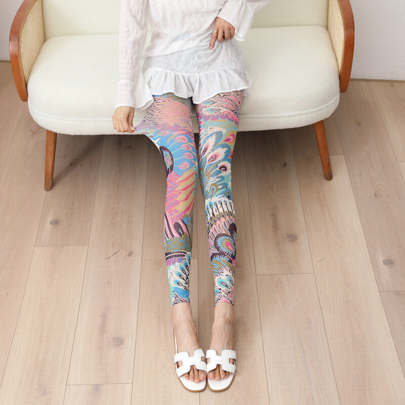 Verão Moda Impressão Malha Leggings das Mulheres Fino Elástico Respirável Hottie Desenhos Animados Lápis Calças Cortadas Calças