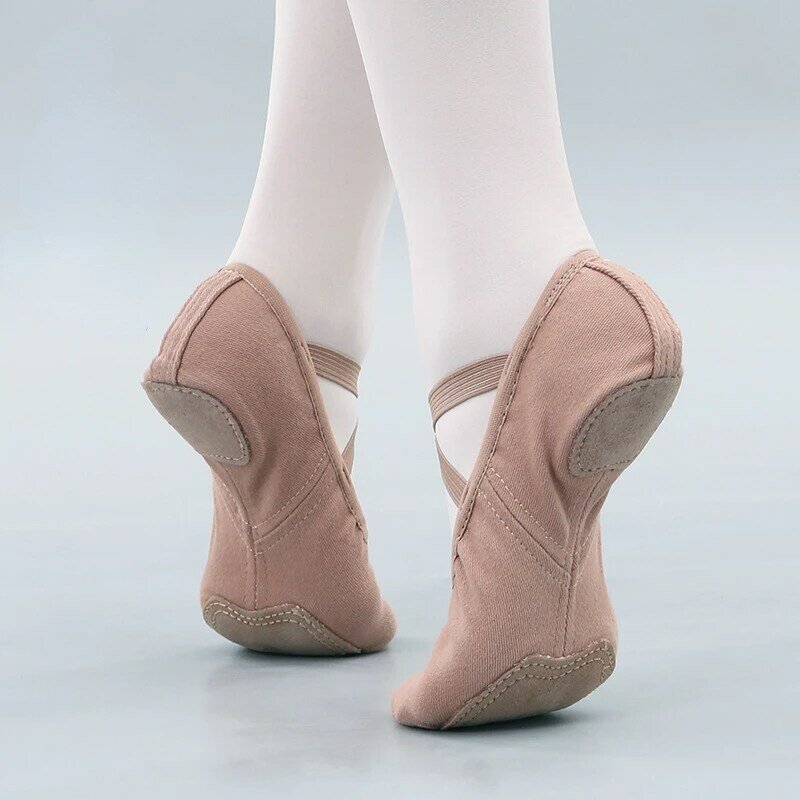 バレエトレーニング用の女性用ダンスシューズ,子供と大人のための柔らかい靴底のスリッパ