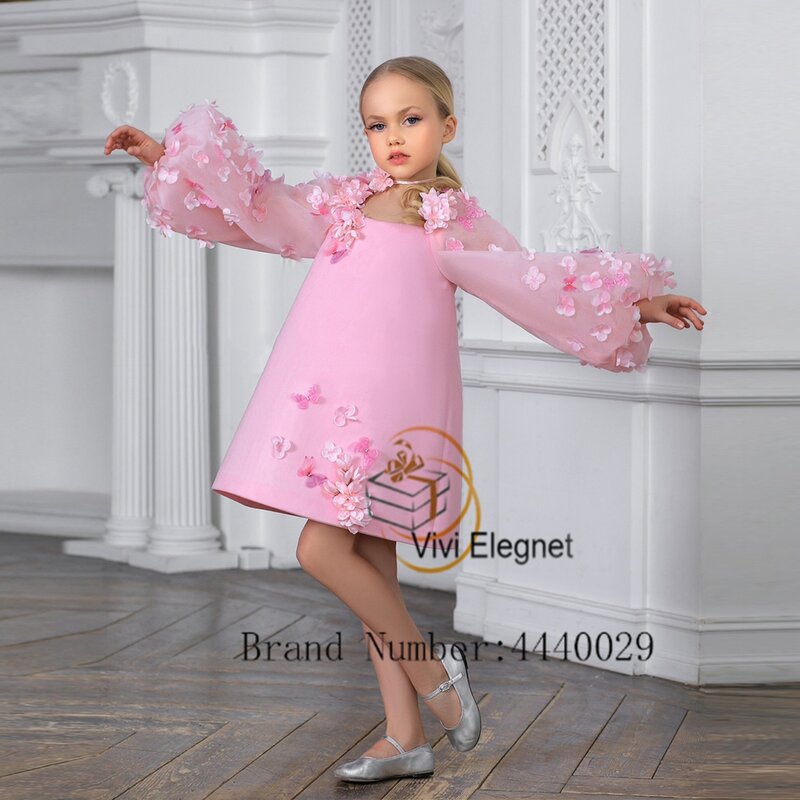 매력적인 핑크색 푹신한 소매 꽃소녀 드레스, 나비 아플리케 웨딩 파티 가운, 무릎 길이
