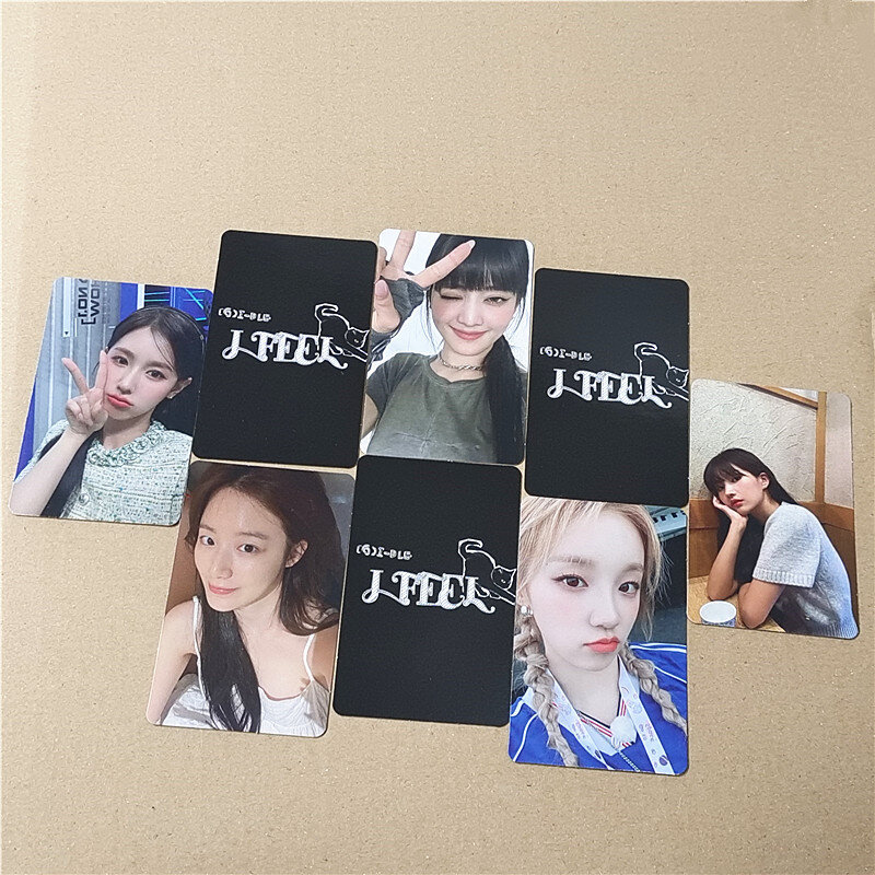 10pcs KPOP (G)I-DLE Girls GIDLE Selfie Photo Card Album LOMO Card MINNIE SHUHUA YUQI SOOJIN MIYEON Fan Favorite Gift Postcard