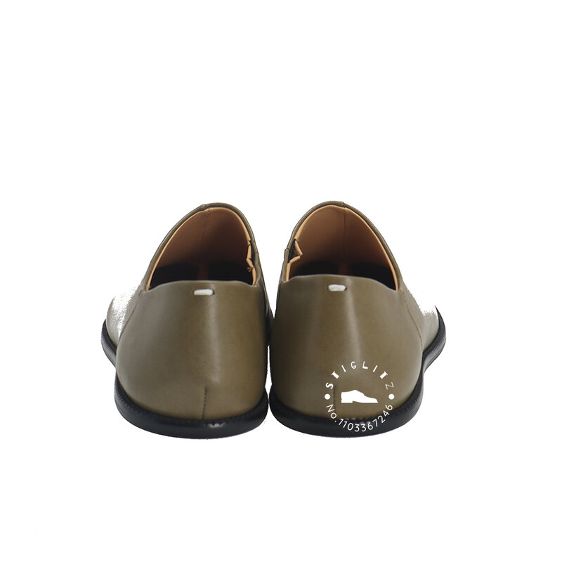 Slip On Tabi Shoes for Men Novel Designer Style Comfortable Flat Shoes Solid Color Split Toes Casual Business Shoes Black Beige