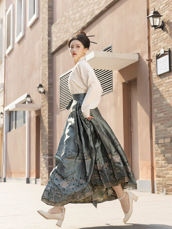 Yourqipao-saia de cavalo hanfu para mulheres, camisa e saia com decote em v estampada, chinesa, tamanho grande 2XL, moderno, conjuntos 2pcs