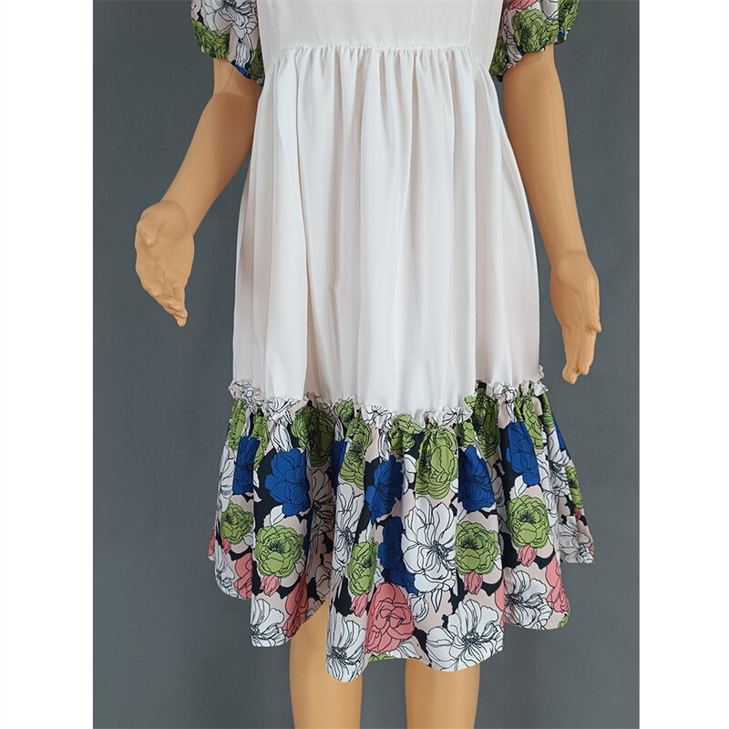 Женское мини-платье с рукавом-фонариком, квадратным вырезом и принтом